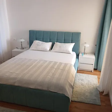 Portside Lägenhet Sarandë